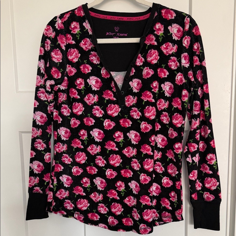 Betsey Johnson Pink Rose Floral Waffle Knit Henley Top Black S Romantic Cottage